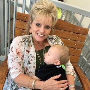 Meet your Posher, Lori